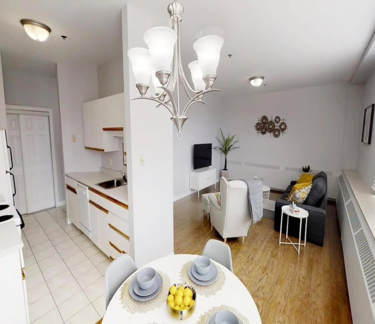 Bright Cozy Condo The Heart Of Uptown 2Bed Coffee & Tea Saint John Eksteriør bilde